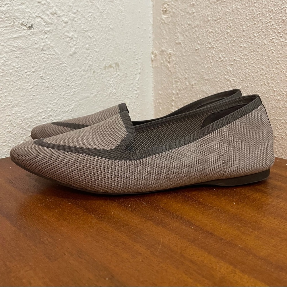 Birdies Women's Size 7 Pointed Toe C1648 Taupe Flats Shoes